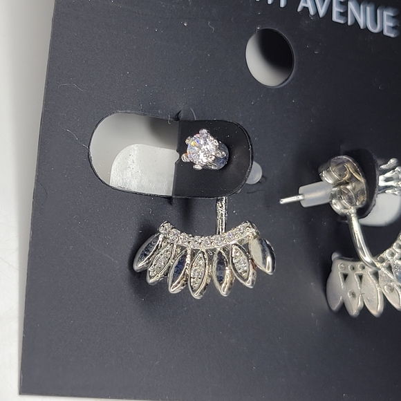 NWT Saks Fifth Avenue Earrings - Picture 1 of 3